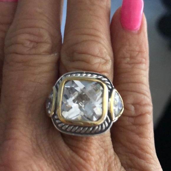 Ring - Picture 3 of 3